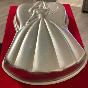 Retired 1996 Wilton Mattel Barbie Cake Pan Mold Vintage 1998 Cinderella Princess